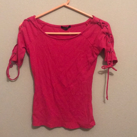 Rue21 Pink Tee - Picture 1 of 2